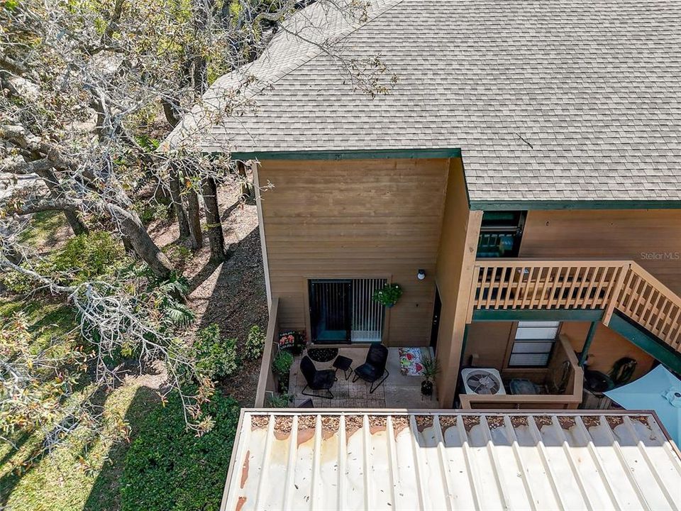 На продажу: $225,000 (2 спален, 2 ванн, 1050 Квадратных фут)