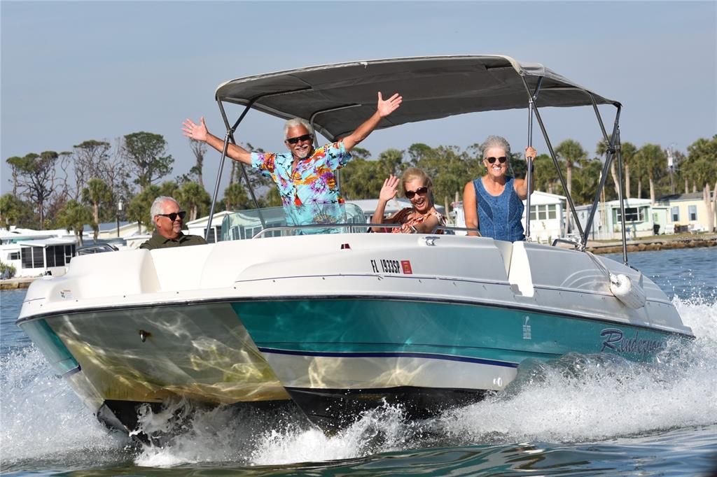 For Sale: $799,900 (3 beds, 3 baths, 1715 Square Feet)