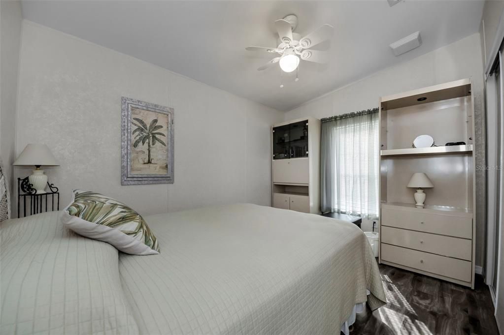 En Venta: $195,000 (2 camas, 2 baños, 910 Pies cuadrados)