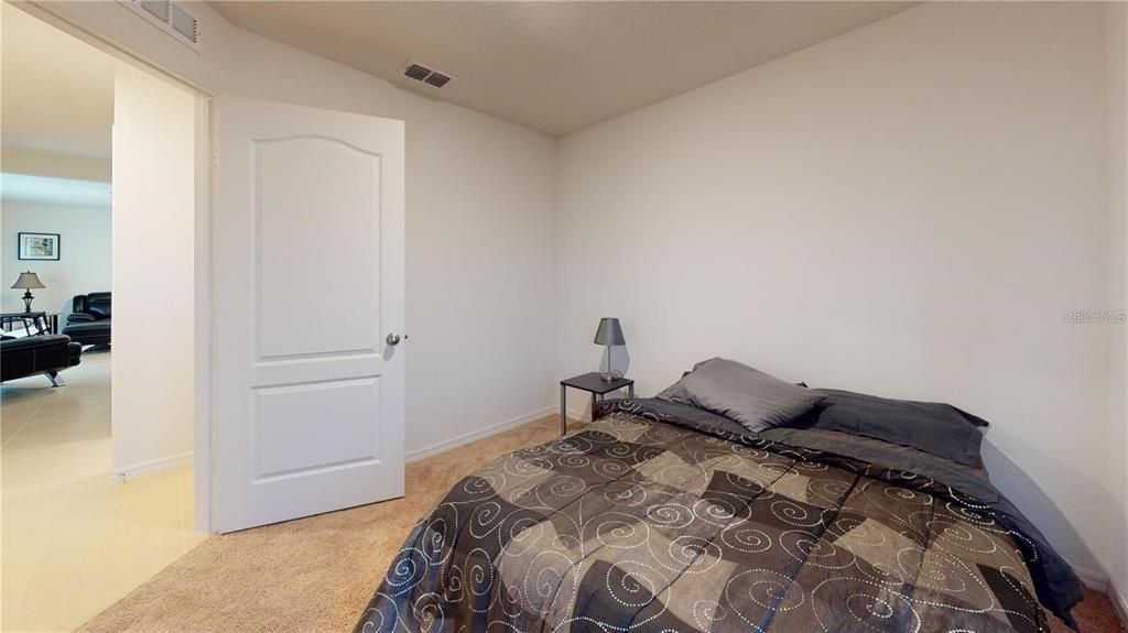 En Renta: $2,050 (4 camas, 2 baños, 1869 Pies cuadrados)