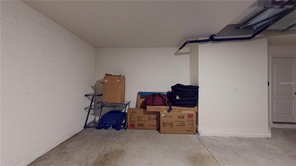 En Renta: $2,050 (4 camas, 2 baños, 1869 Pies cuadrados)