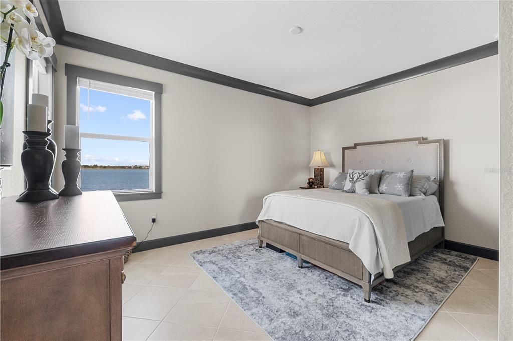 На продажу: $539,900 (3 спален, 2 ванн, 2376 Квадратных фут)