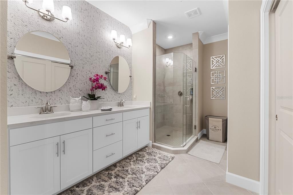 На продажу: $539,900 (3 спален, 2 ванн, 2376 Квадратных фут)