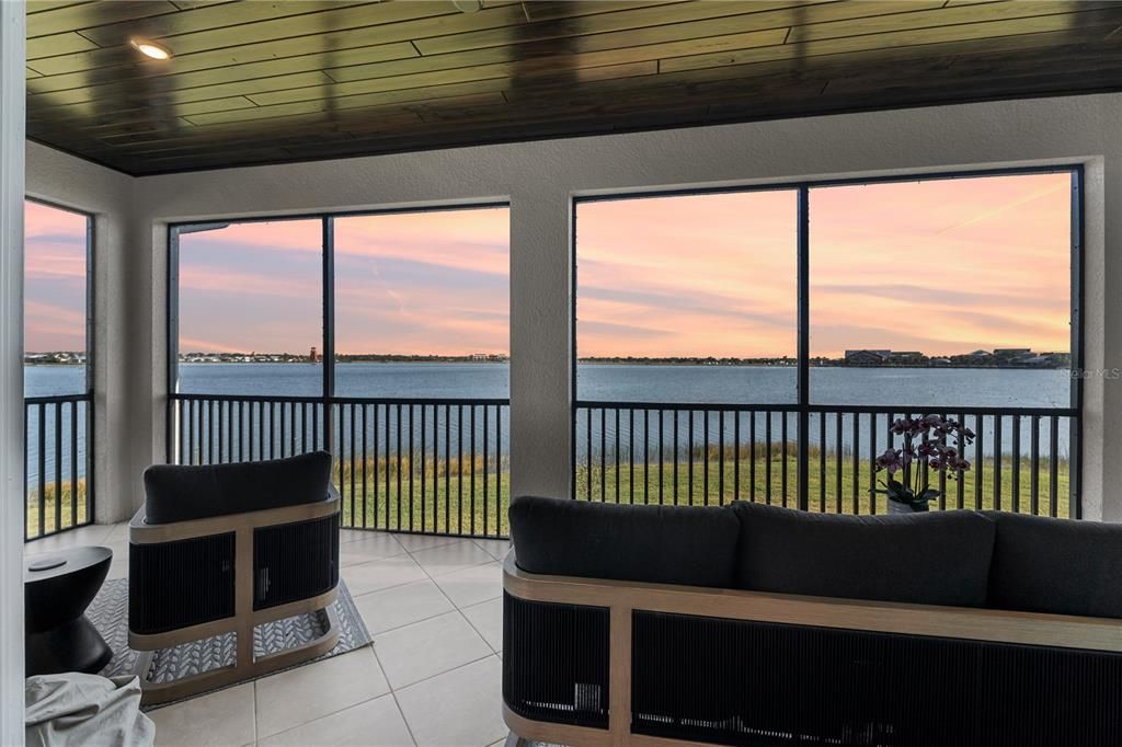 На продажу: $539,900 (3 спален, 2 ванн, 2376 Квадратных фут)