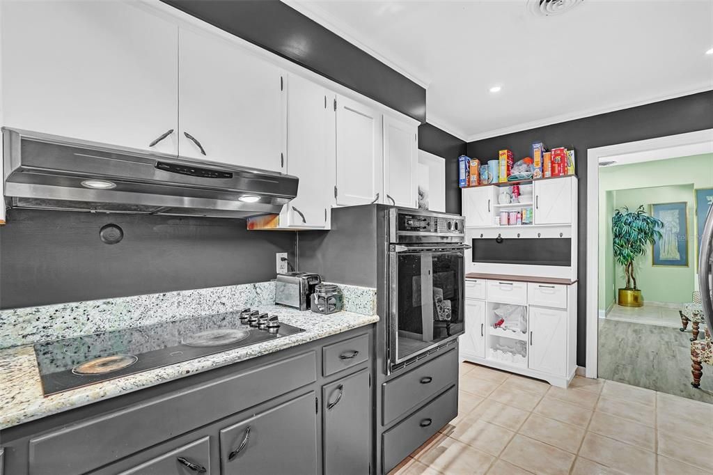 待售: $350,000 (3 贝兹, 2 浴室, 1450 平方英尺)