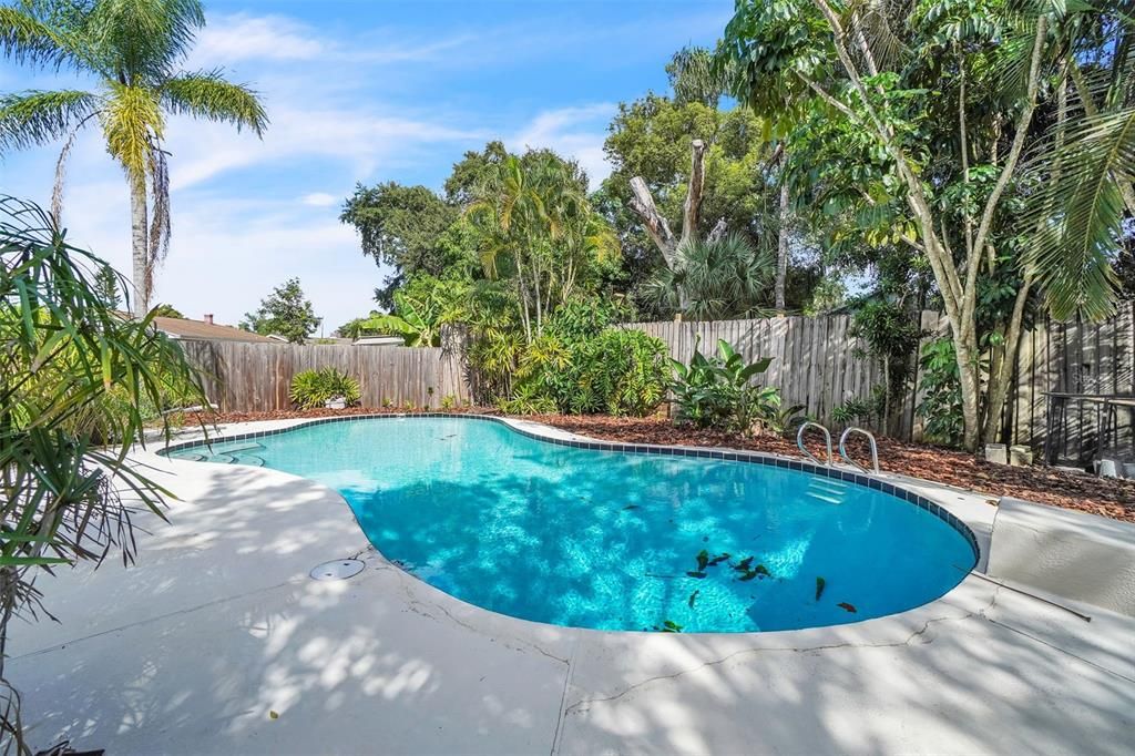 待售: $350,000 (3 贝兹, 2 浴室, 1450 平方英尺)