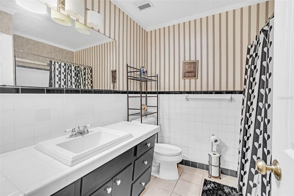 待售: $350,000 (3 贝兹, 2 浴室, 1450 平方英尺)