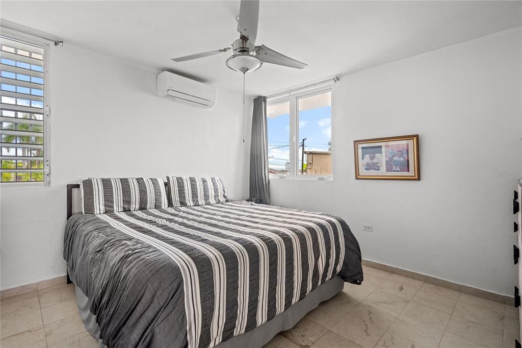 На продажу: $650,000 (4 спален, 3 ванн, 0 Квадратных фут)