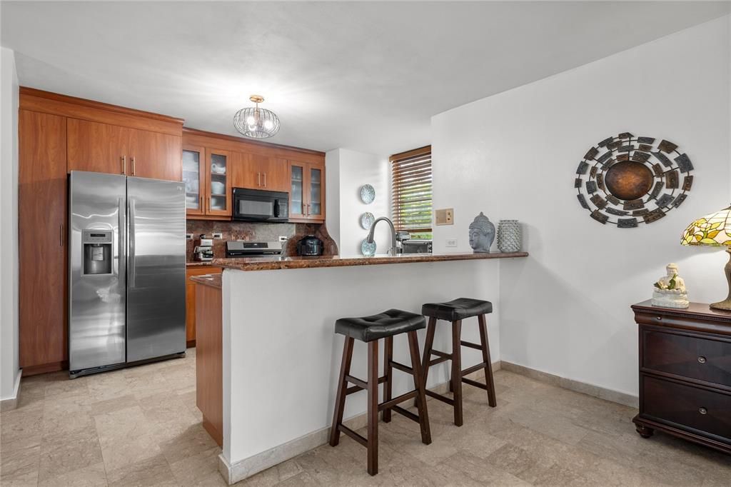 На продажу: $650,000 (4 спален, 3 ванн, 0 Квадратных фут)