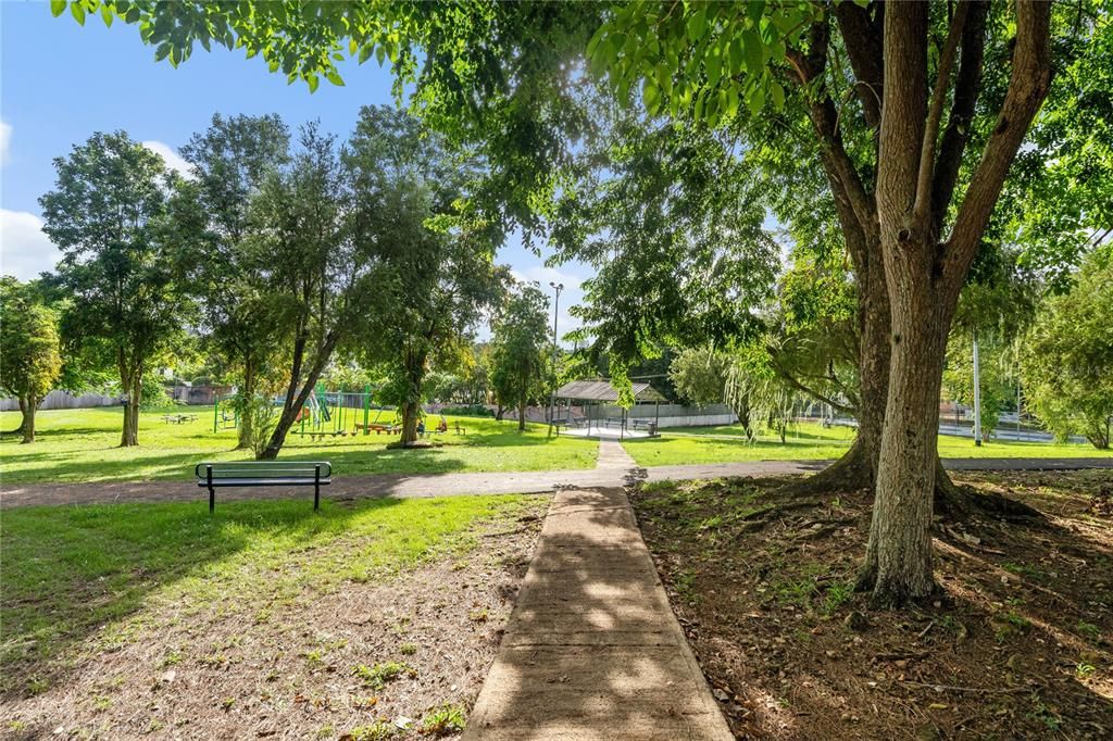 На продажу: $650,000 (4 спален, 3 ванн, 0 Квадратных фут)