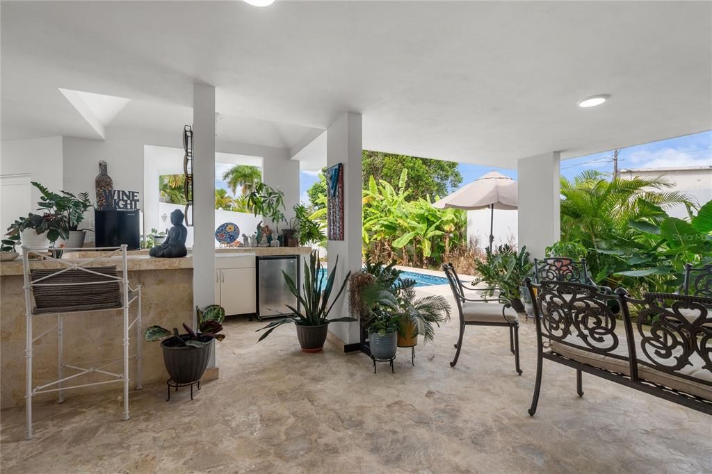 На продажу: $650,000 (4 спален, 3 ванн, 0 Квадратных фут)