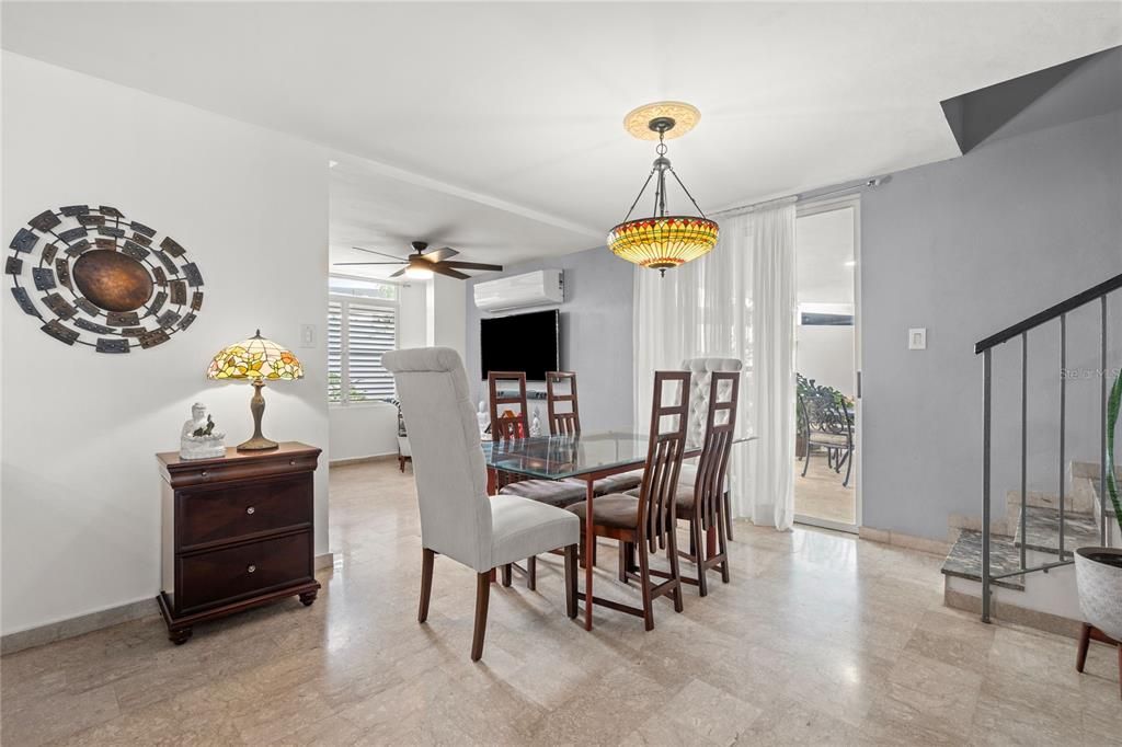 На продажу: $650,000 (4 спален, 3 ванн, 0 Квадратных фут)