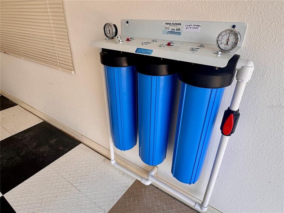 For Sale: $450,000 (2 beds, 2 baths, 1258 Square Feet)