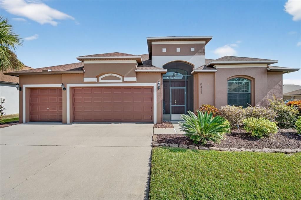 待售: $490,000 (4 贝兹, 3 浴室, 2637 平方英尺)