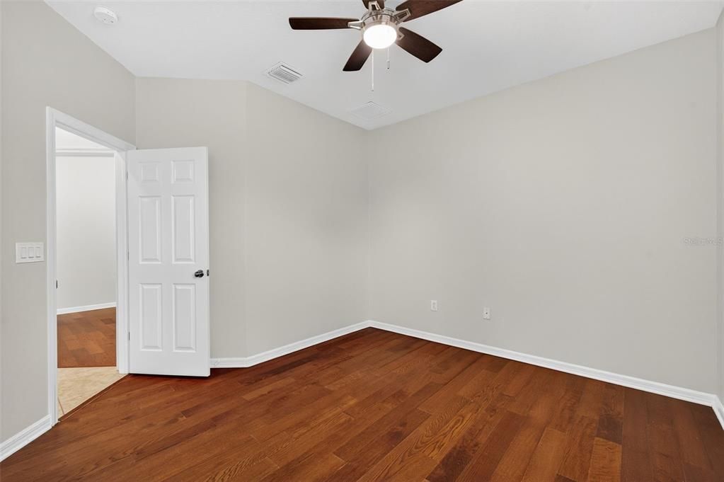 待售: $490,000 (4 贝兹, 3 浴室, 2637 平方英尺)