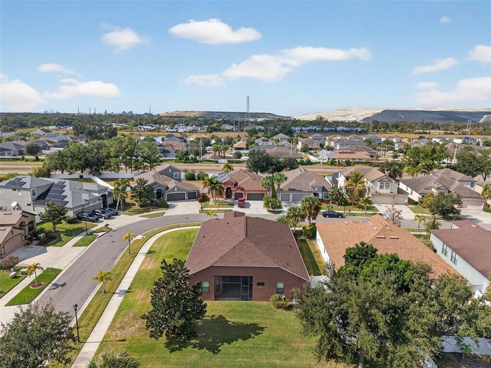 待售: $490,000 (4 贝兹, 3 浴室, 2637 平方英尺)