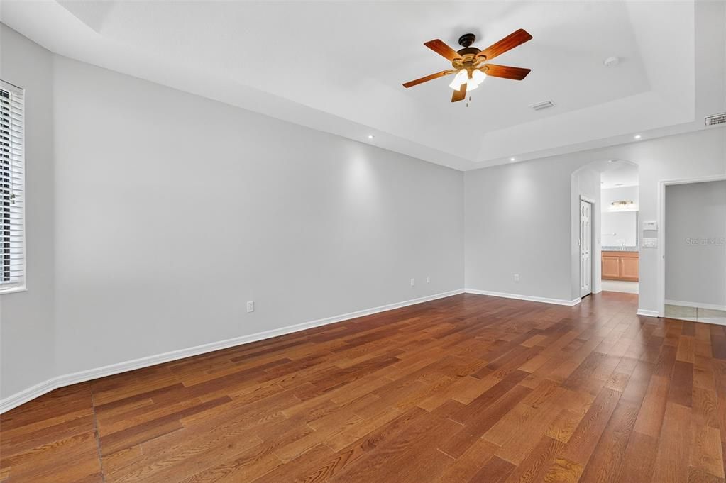 待售: $490,000 (4 贝兹, 3 浴室, 2637 平方英尺)