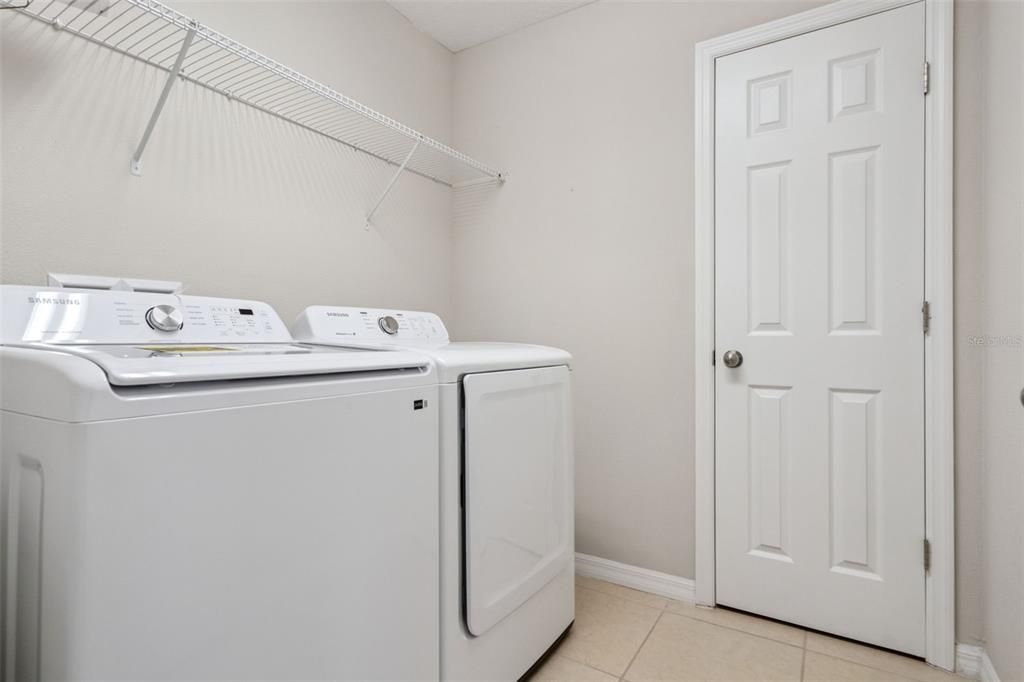 For Sale: $569,000 (3 beds, 2 baths, 2380 Square Feet)