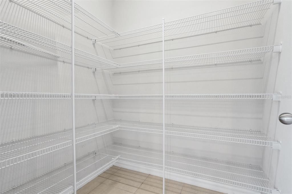 For Sale: $569,000 (3 beds, 2 baths, 2380 Square Feet)