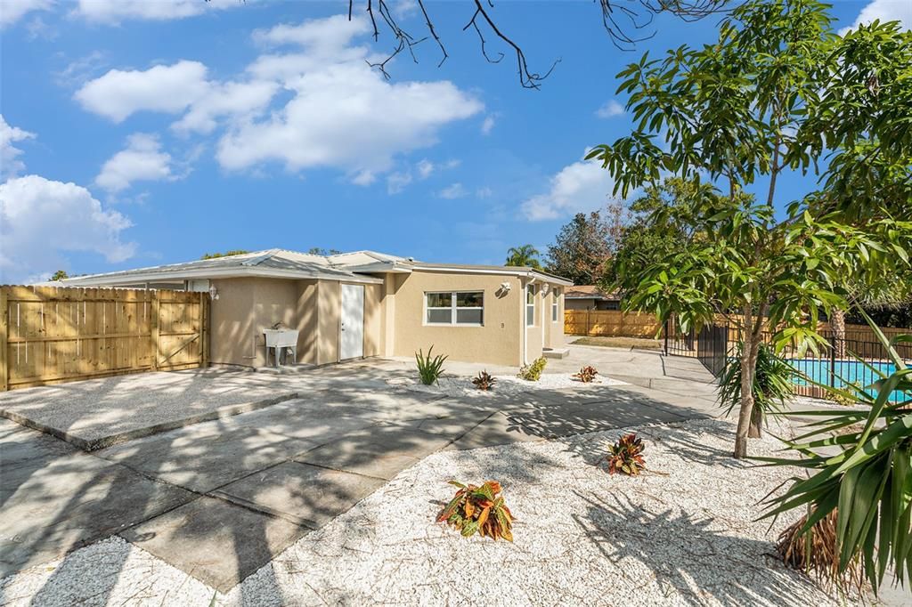 待售: $298,900 (3 贝兹, 2 浴室, 1366 平方英尺)