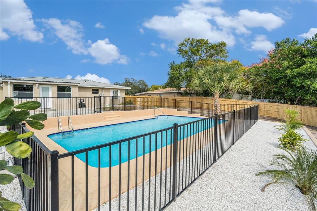 待售: $298,900 (3 贝兹, 2 浴室, 1366 平方英尺)