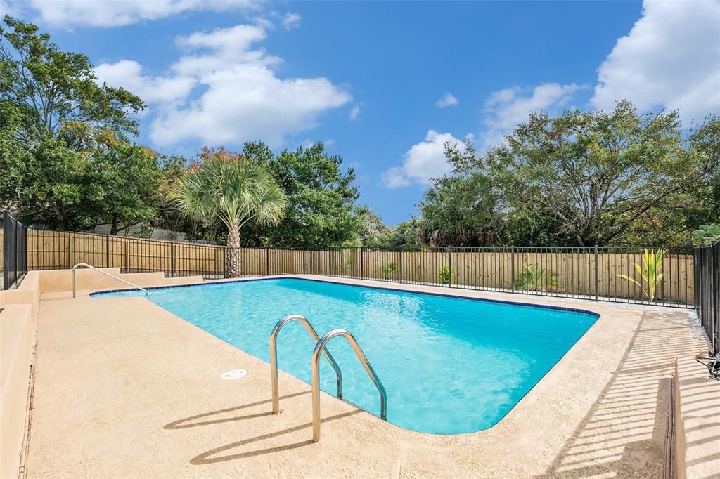 待售: $298,900 (3 贝兹, 2 浴室, 1366 平方英尺)