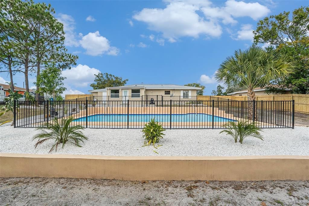 待售: $298,900 (3 贝兹, 2 浴室, 1366 平方英尺)