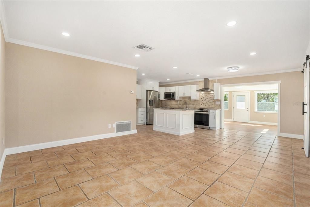 待售: $298,900 (3 贝兹, 2 浴室, 1366 平方英尺)