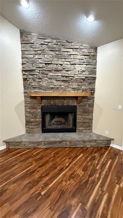 For Sale: $510,000 (3 beds, 2 baths, 2297 Square Feet)