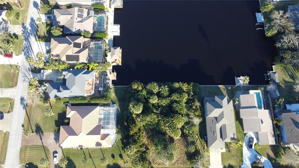 待售: $257,000 (0.17 acres)