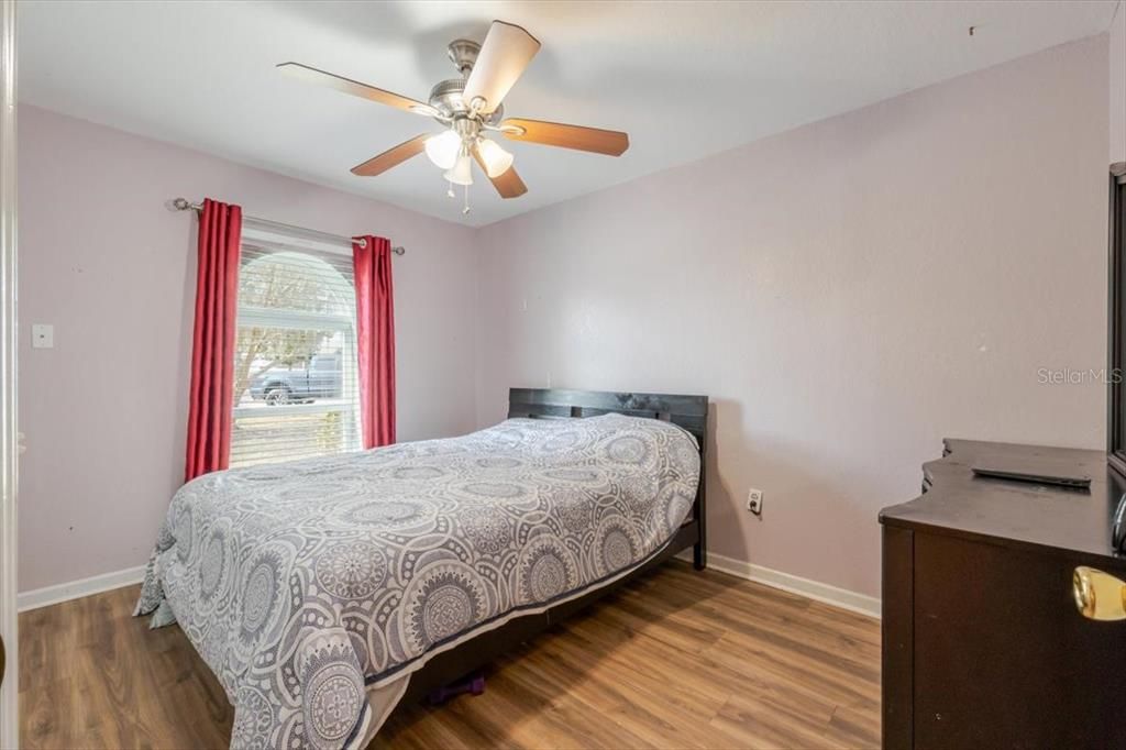 待售: $368,500 (3 贝兹, 2 浴室, 1806 平方英尺)