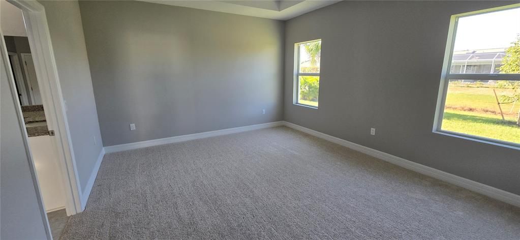 En Renta: $2,300 (4 camas, 3 baños, 2092 Pies cuadrados)