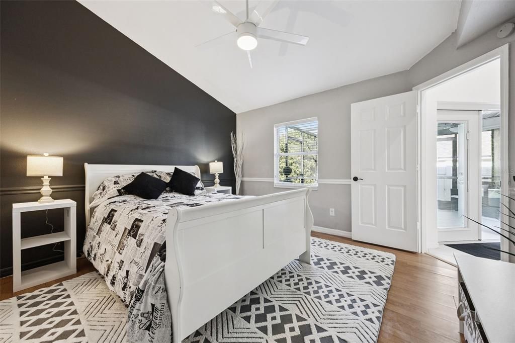 For Sale: $354,900 (3 beds, 2 baths, 1236 Square Feet)