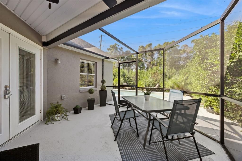 For Sale: $354,900 (3 beds, 2 baths, 1236 Square Feet)