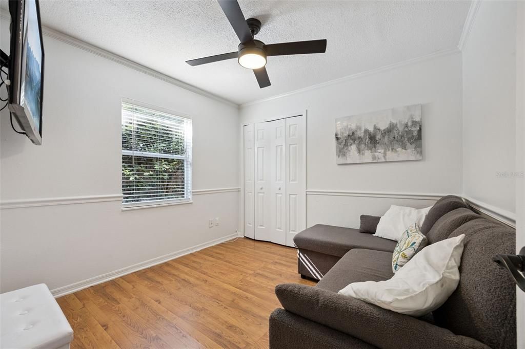 For Sale: $354,900 (3 beds, 2 baths, 1236 Square Feet)