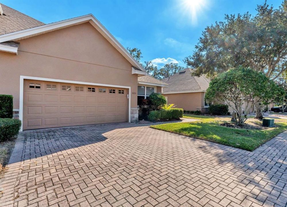 合同活跃: $249,900 (3 贝兹, 2 浴室, 1354 平方英尺)