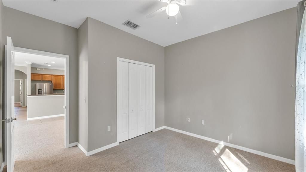 合同活跃: $249,900 (3 贝兹, 2 浴室, 1354 平方英尺)