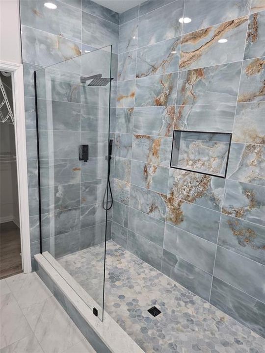 На продажу: $485,000 (3 спален, 2 ванн, 2027 Квадратных фут)