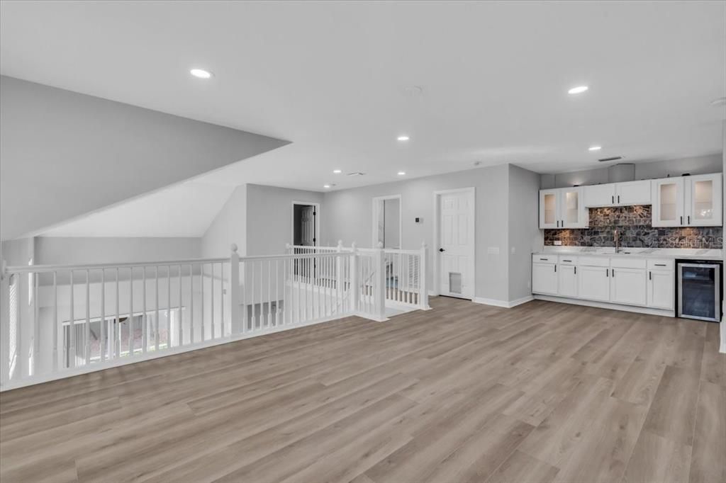 На продажу: $485,000 (3 спален, 2 ванн, 2027 Квадратных фут)