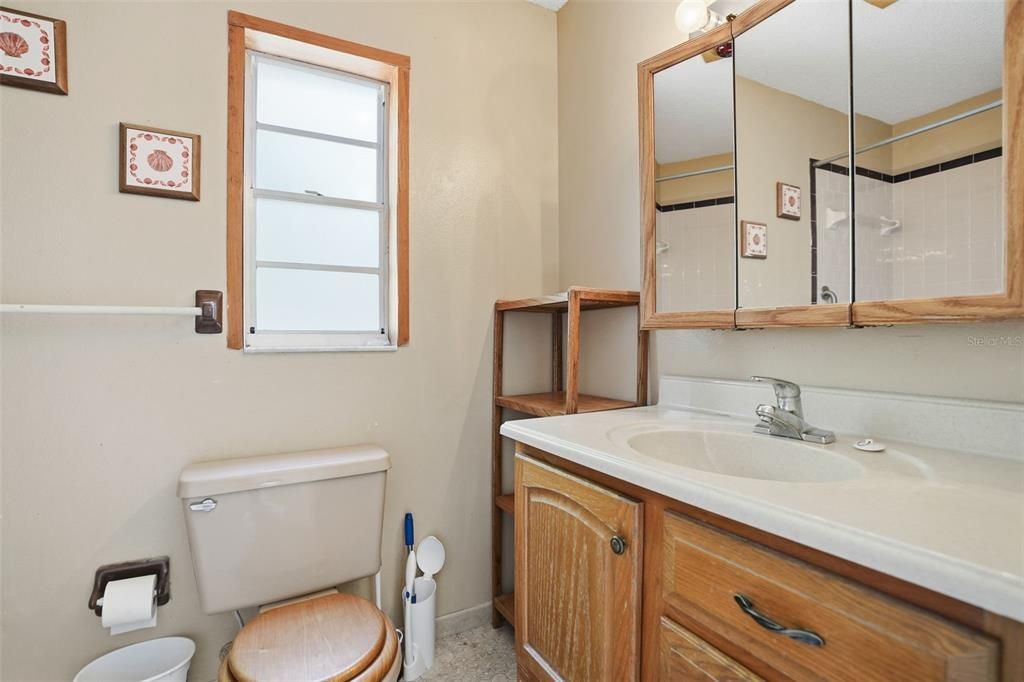 Activo con contrato: $160,000 (2 camas, 2 baños, 1159 Pies cuadrados)