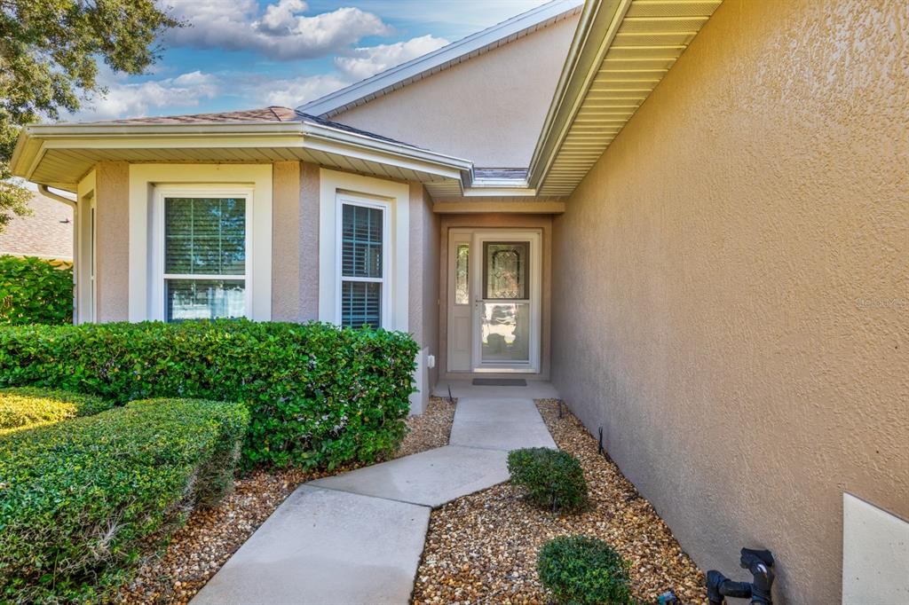 待售: $285,000 (3 贝兹, 2 浴室, 1621 平方英尺)