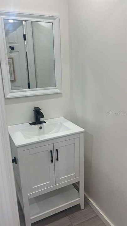 For Rent: $2,800 (4 beds, 2 baths, 1894 Square Feet)