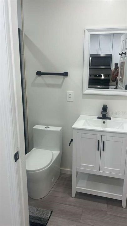 For Rent: $2,800 (4 beds, 2 baths, 1894 Square Feet)