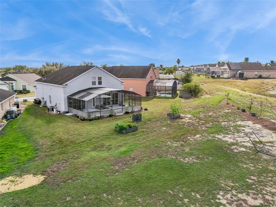 Active With Contract: $415,000 (5 beds, 3 baths, 2494 Square Feet)