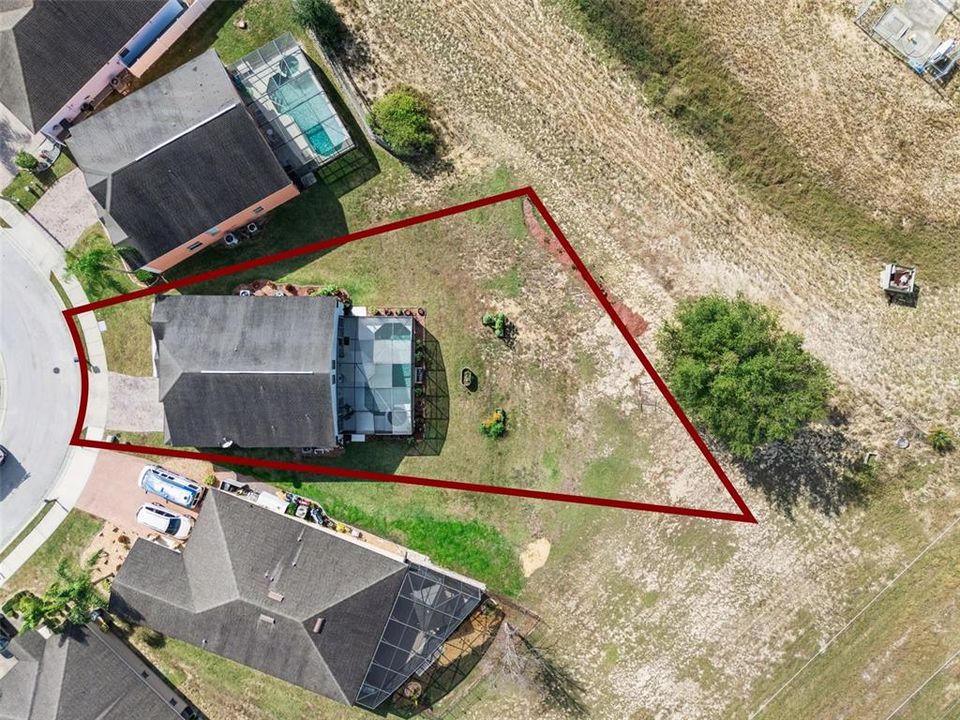 Active With Contract: $415,000 (5 beds, 3 baths, 2494 Square Feet)