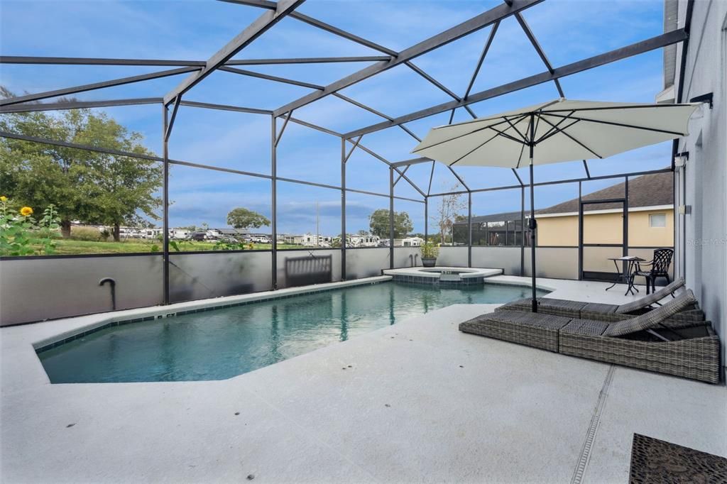Active With Contract: $415,000 (5 beds, 3 baths, 2494 Square Feet)