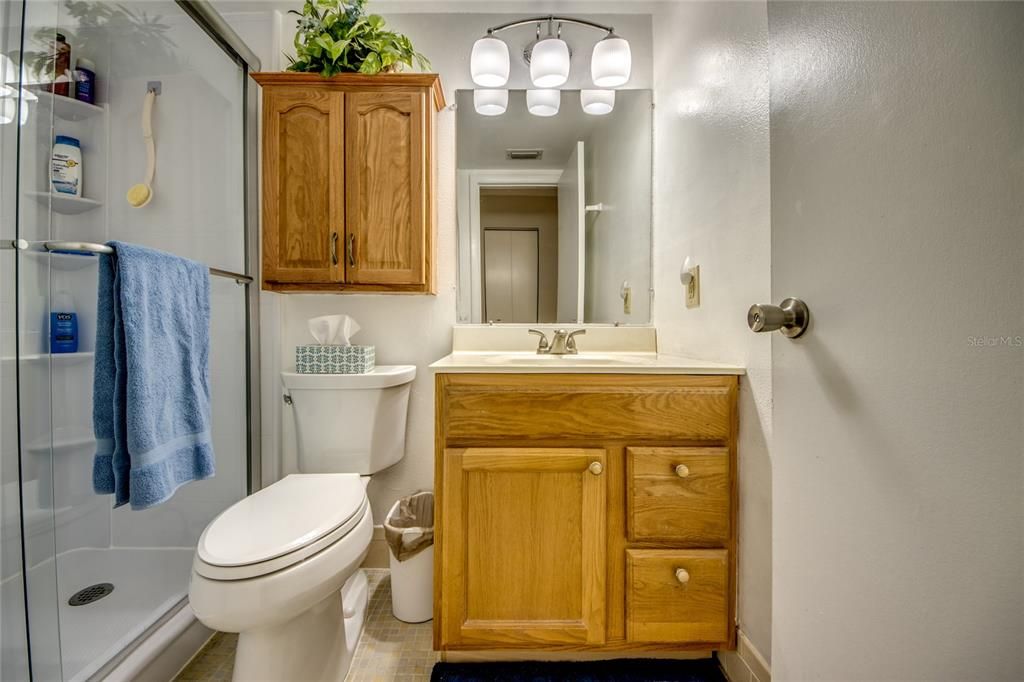 For Sale: $114,500 (2 beds, 2 baths, 1008 Square Feet)