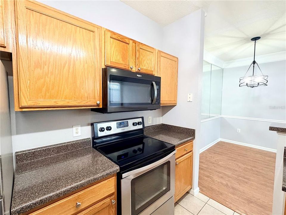 En Renta: $1,700 (2 camas, 2 baños, 1048 Pies cuadrados)