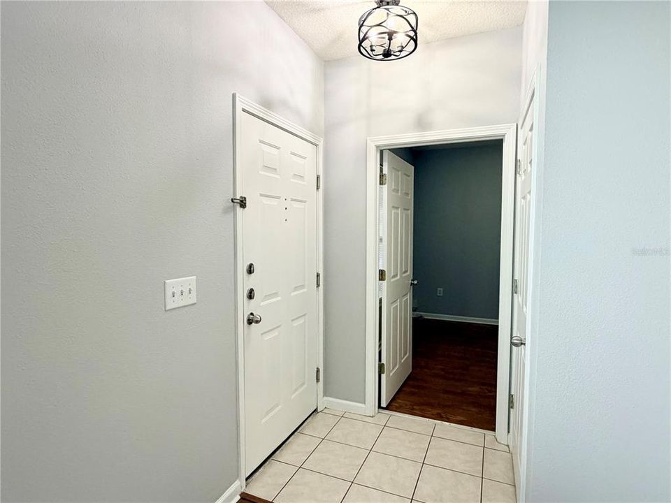 En Renta: $1,700 (2 camas, 2 baños, 1048 Pies cuadrados)