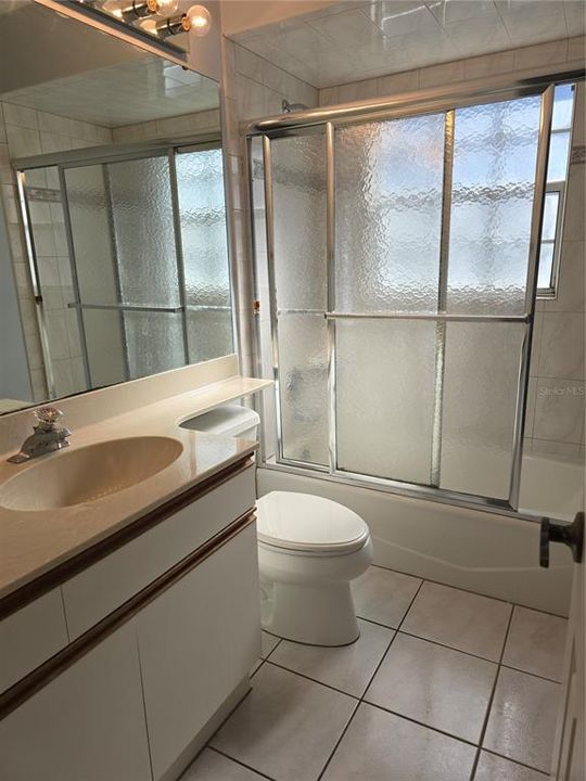 待售: $599,000 (4 贝兹, 2 浴室, 2160 平方英尺)